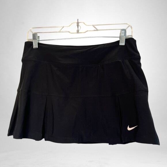 Nike pleated tennis Skirt black golf skirt built in shorts medium drifit - Picture 1 of 7